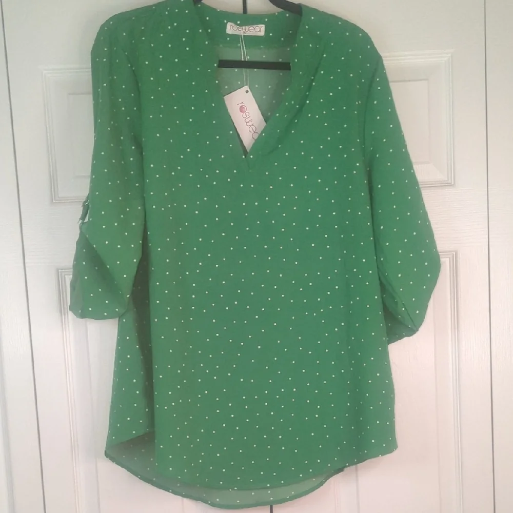 Size XL Chic Green Polka Dot‎ Blouse - Picture 2 of 7